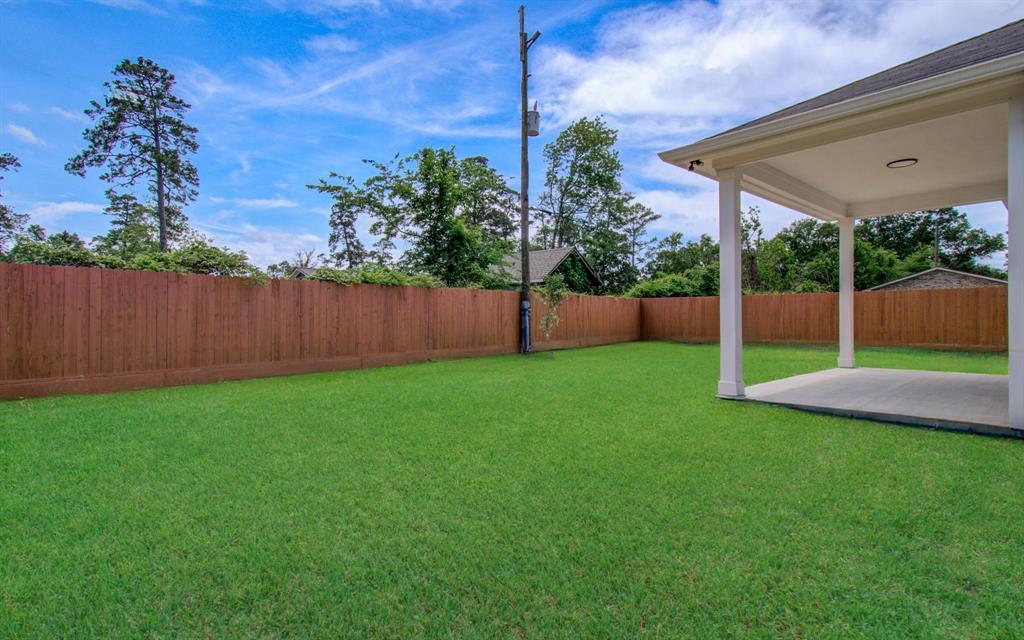 226 Glencairn Court, Houston, Texas image 28