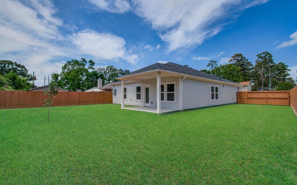 226 Glencairn Court, Houston, Texas image 29