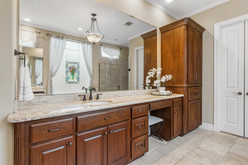 24807 Thorton Knolls Drive, Spring, Texas image 20