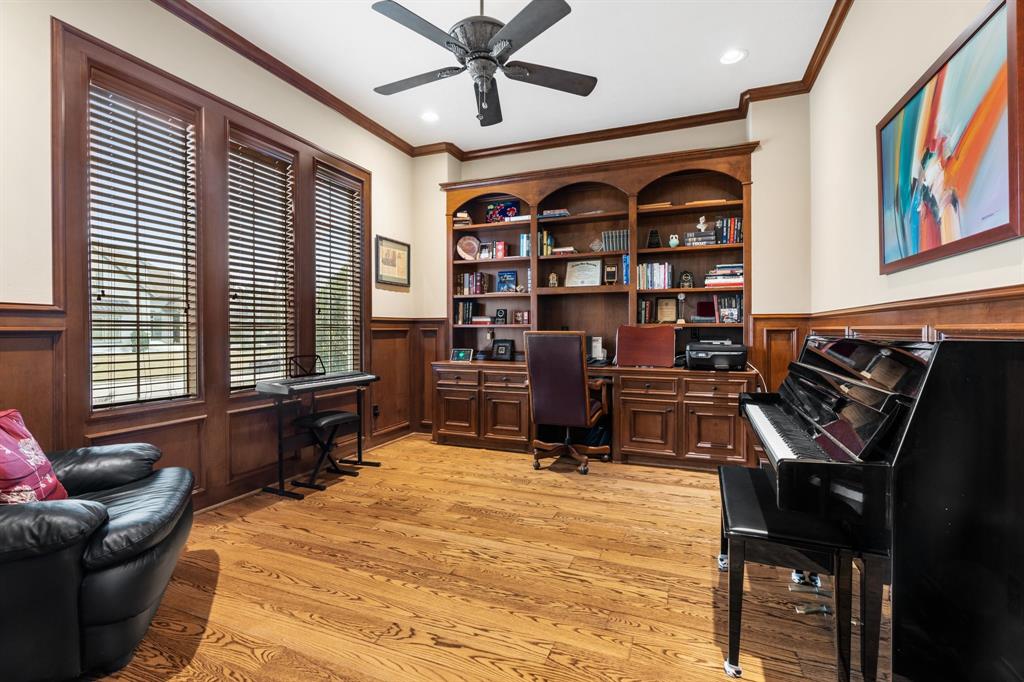 24807 Thorton Knolls Drive, Spring, Texas image 16