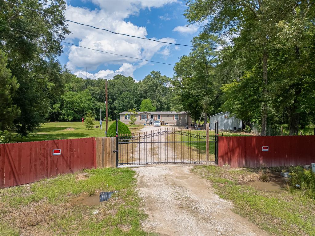 15981 Oak Creek Trail, Splendora, Texas image 1