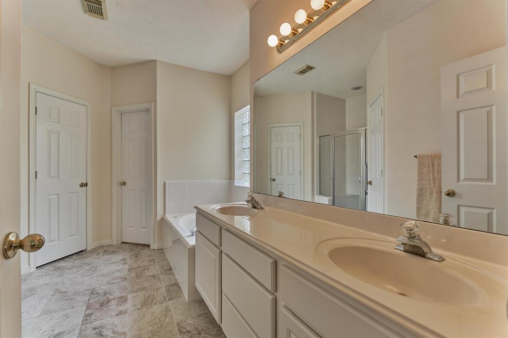 411 Fairbanks Drive, Magnolia, Texas image 27