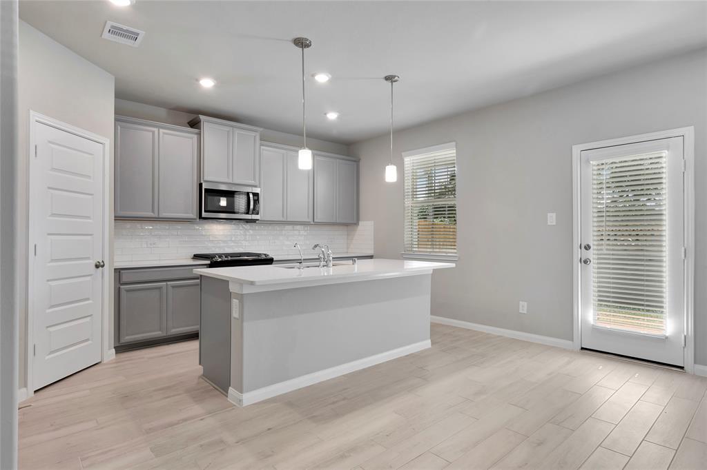View Houston, TX 77063 house