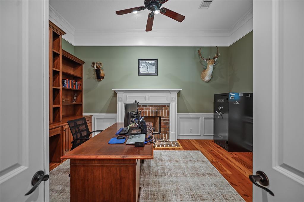 4018 Boden Lane, Spring, Texas image 8