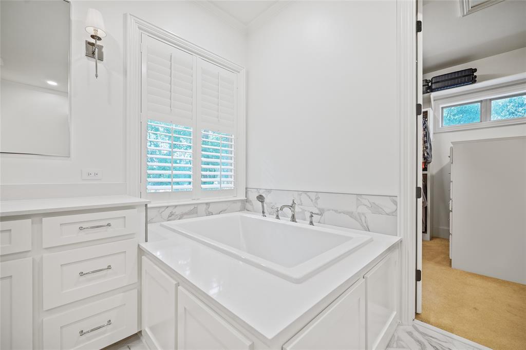 4018 Boden Lane, Spring, Texas image 28