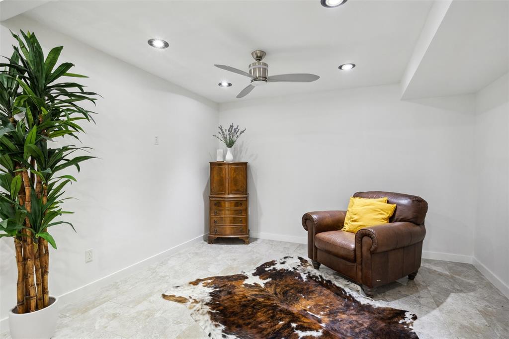 2321 Steel Street, Houston, Texas image 6