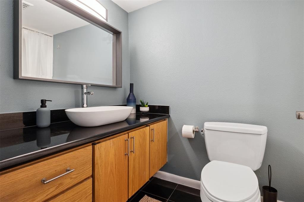 2321 Steel Street, Houston, Texas image 37