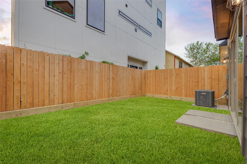 1728 Ridgewood Street, Houston, Texas image 43