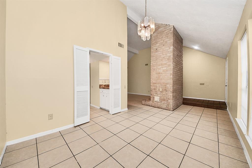 210 Squires Bend, Stafford, Texas image 13