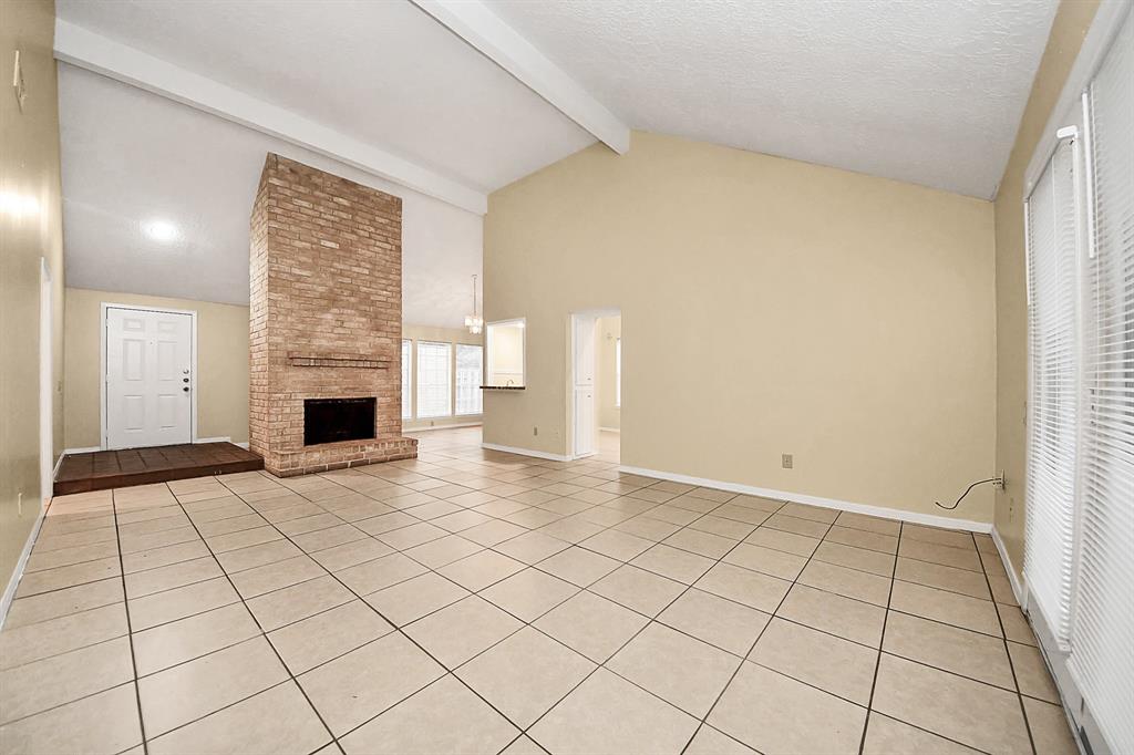 210 Squires Bend, Stafford, Texas image 16