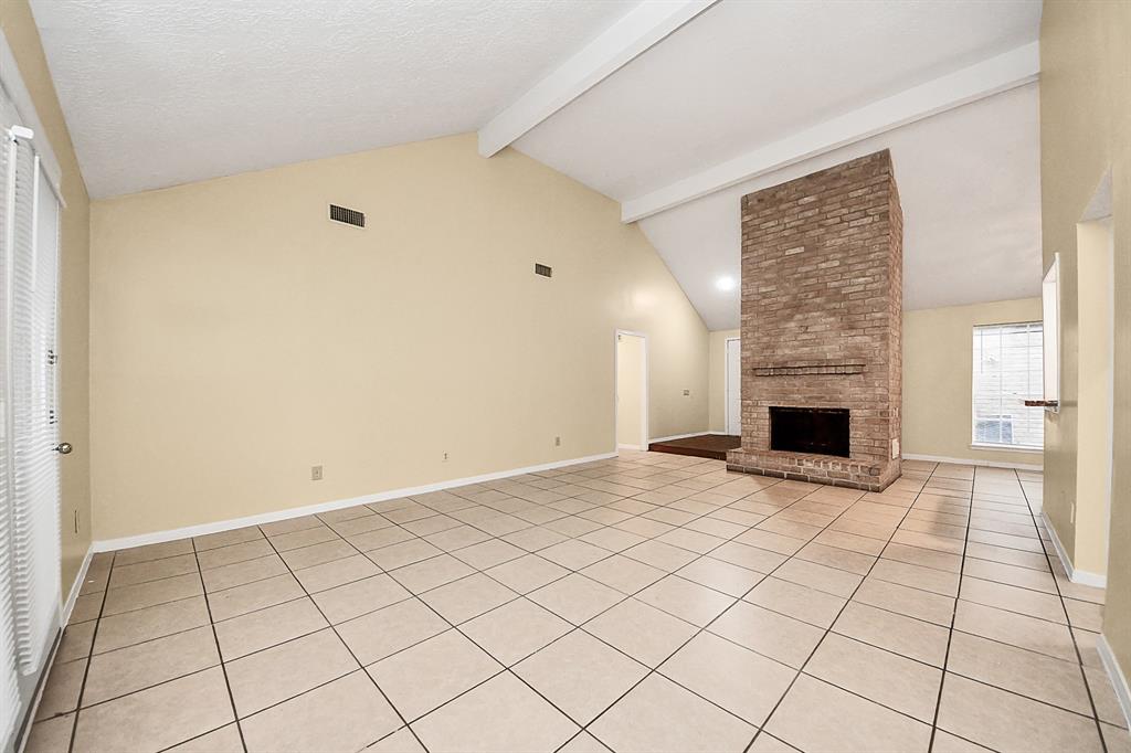 210 Squires Bend, Stafford, Texas image 15