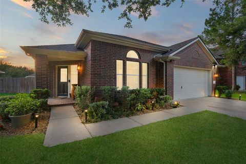 Single Family Residence in Katy TX 2414 Ranch Hollow Court 1.jpg