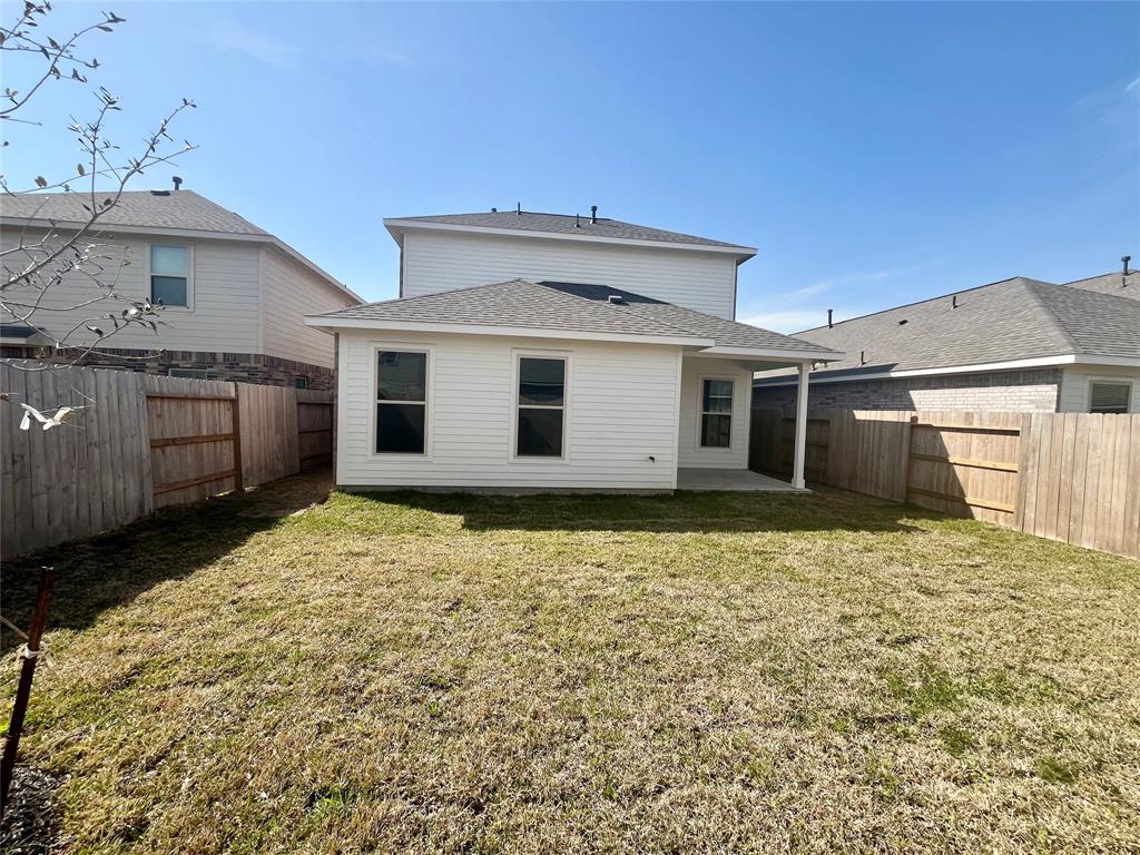 10919 Bright Beacon Drive, Beasley, Texas image 12