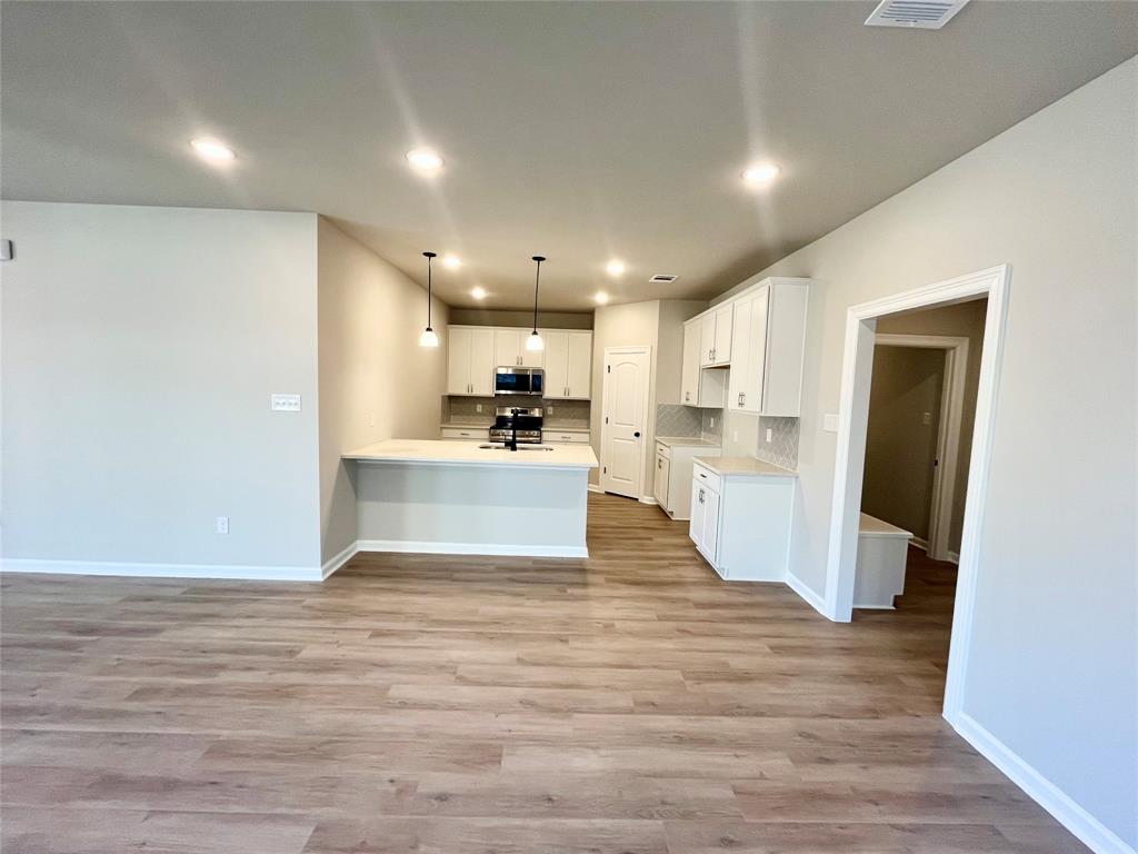 10919 Bright Beacon Drive, Beasley, Texas image 7