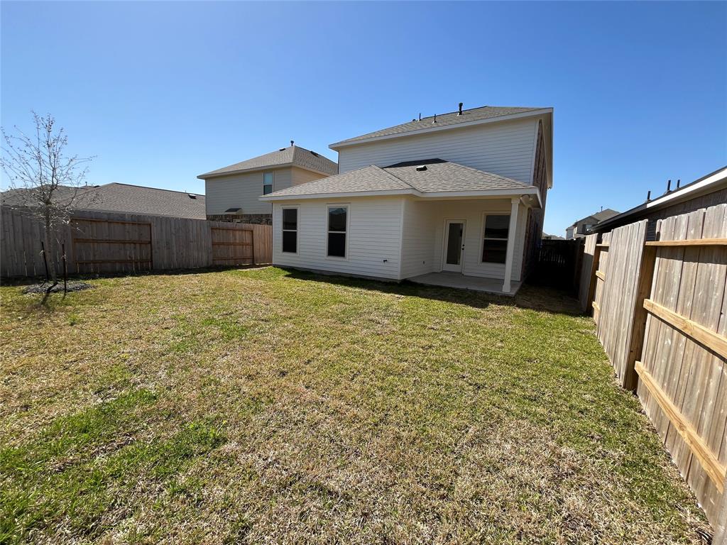 10919 Bright Beacon Drive, Beasley, Texas image 21
