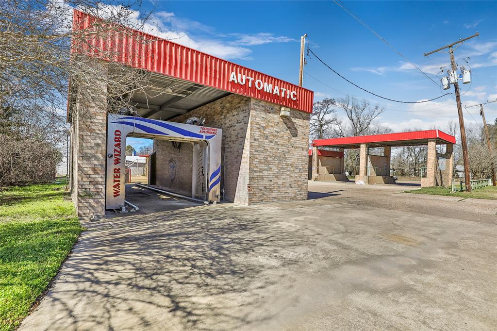 S San Jacinto Avenue, Cleveland, Texas image 5