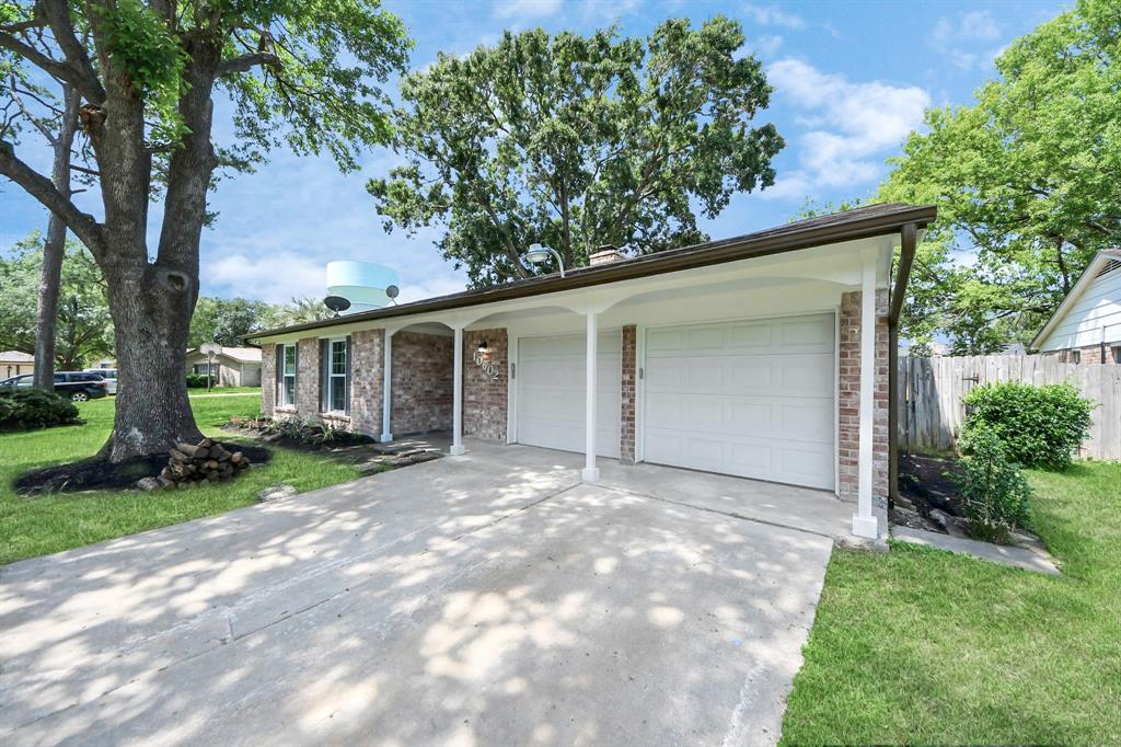 10602 Raydell Drive