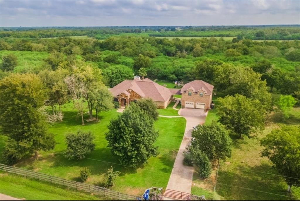 3650 Ward Bend Road, Sealy, Texas image 3