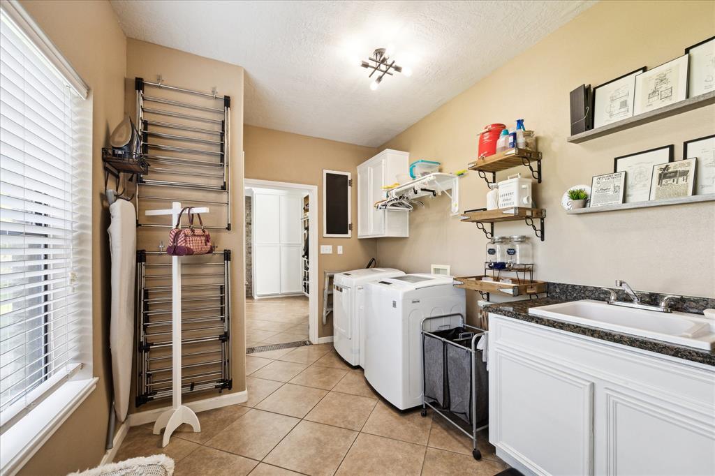 3650 Ward Bend Road, Sealy, Texas image 27