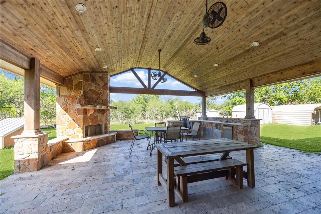 3650 Ward Bend Road, Sealy, Texas image 29