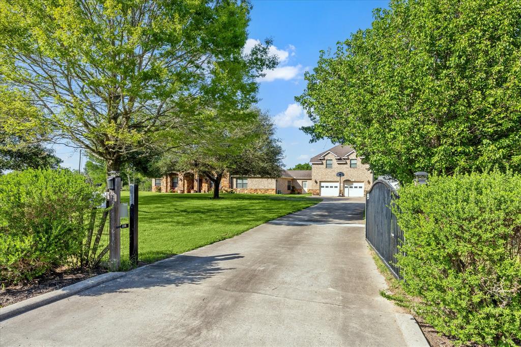 3650 Ward Bend Road, Sealy, Texas image 5