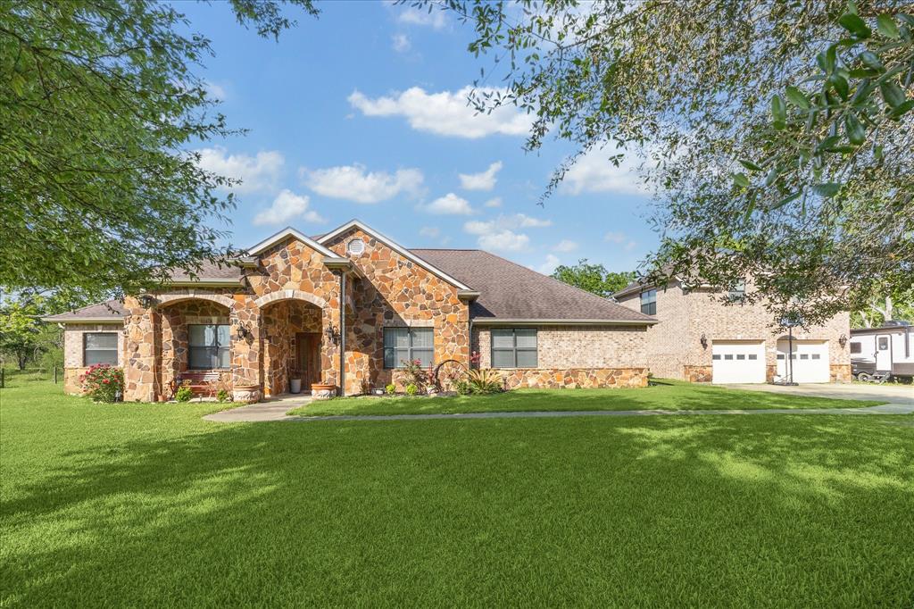 3650 Ward Bend Road, Sealy, Texas image 4