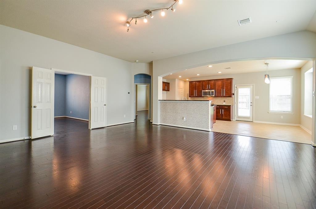 21534 Venture Park Drive, Richmond, Texas image 14
