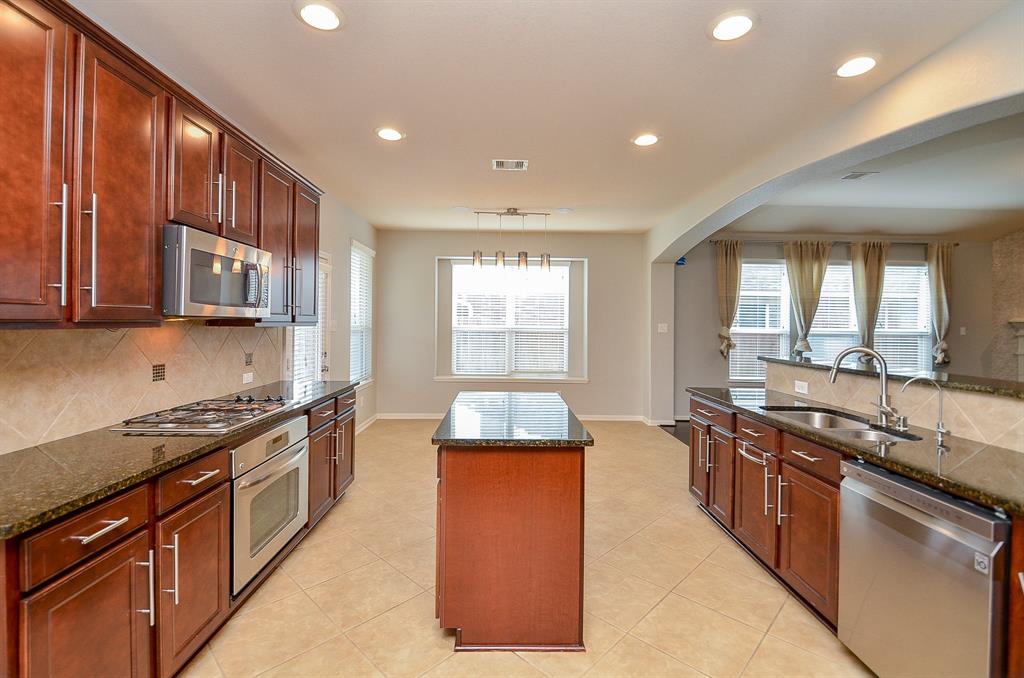 21534 Venture Park Drive, Richmond, Texas image 20