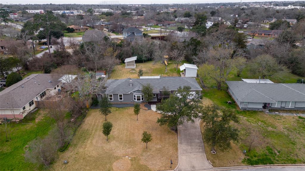 1002 Edgewood Drive, Bryan, Texas image 34