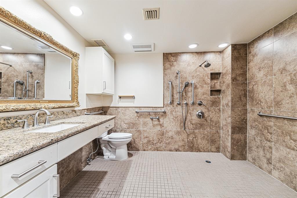 Photo 7 of 22 of 2200 Willowick Road 16D condo