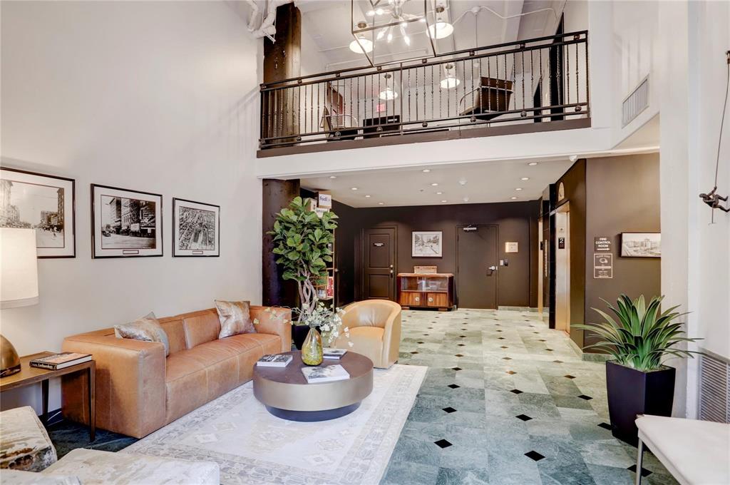 1120 Texas Street #6C, Houston, Texas image 19