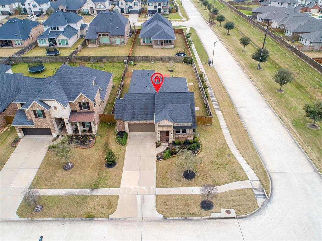 800 Stella Vista Court, Katy, Texas image 32