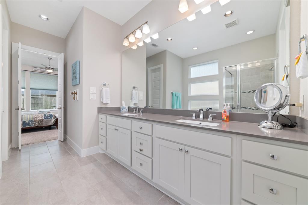 800 Stella Vista Court, Katy, Texas image 19