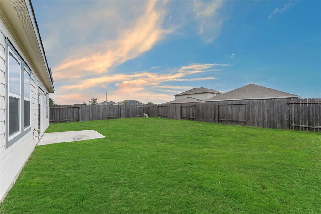 992 Blue Beech Lane, Brookshire, Texas image 19
