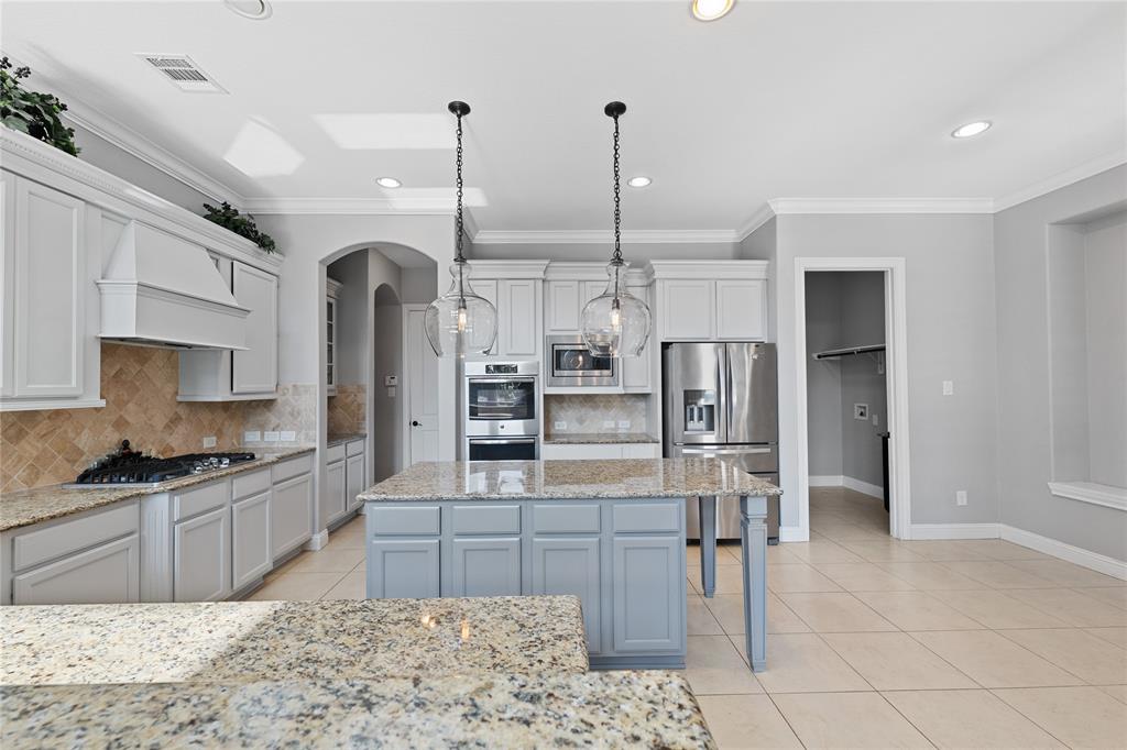 Spring, Texas 77379, United States, 6 Bedrooms Bedrooms, ,5 BathroomsBathrooms,Residential,Pending,106603