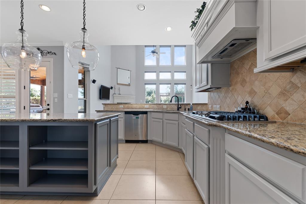 Spring, Texas 77379, United States, 6 Bedrooms Bedrooms, ,5 BathroomsBathrooms,Residential,Pending,106603