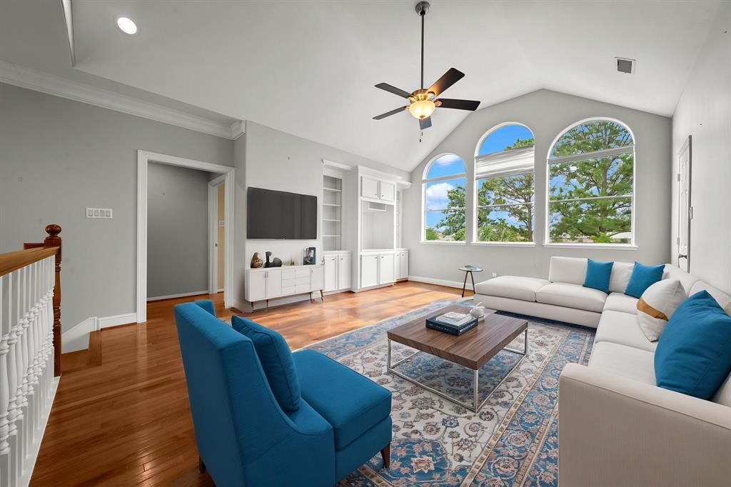 1706 Parklake Village, Katy, Texas image 31