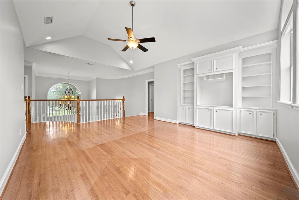 1706 Parklake Village, Katy, Texas image 32