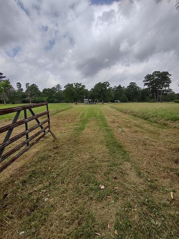 16561 Fm 2620, Bedias, Texas image 2