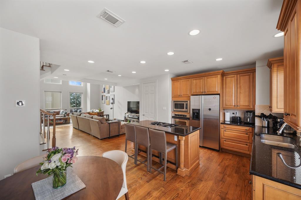 2514 South Boulevard #B, Houston, Texas image 9