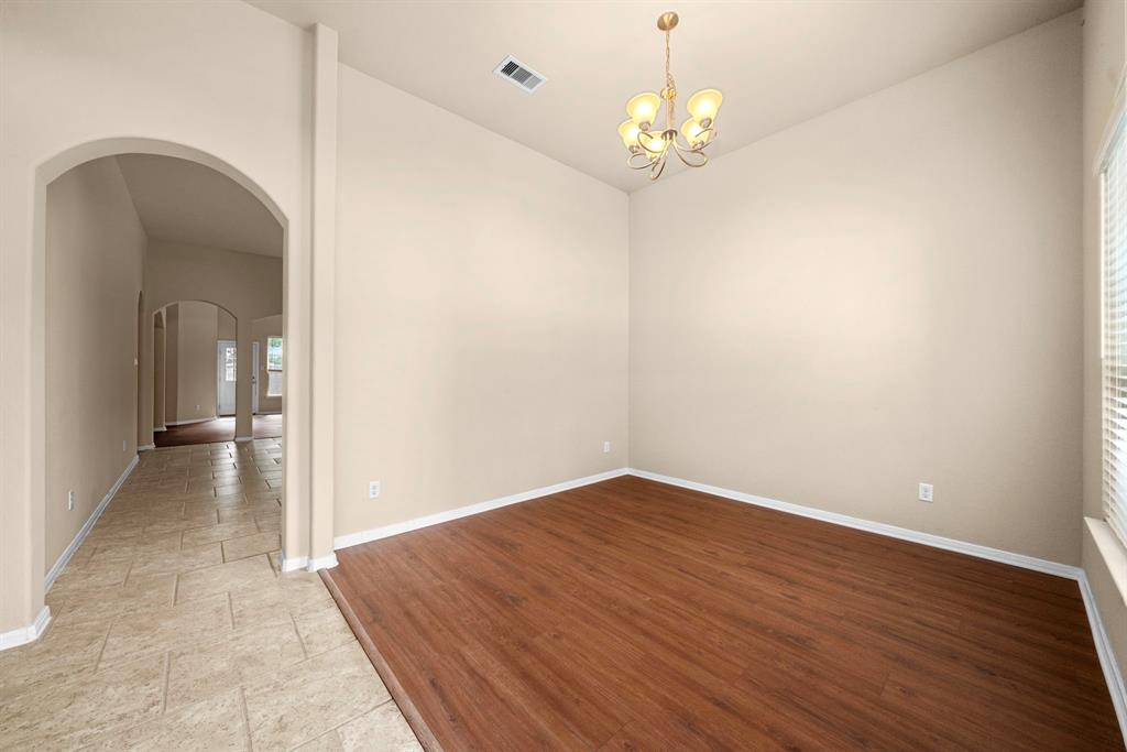 25426 Saddlebrook Champion Way, Tomball, Texas image 7
