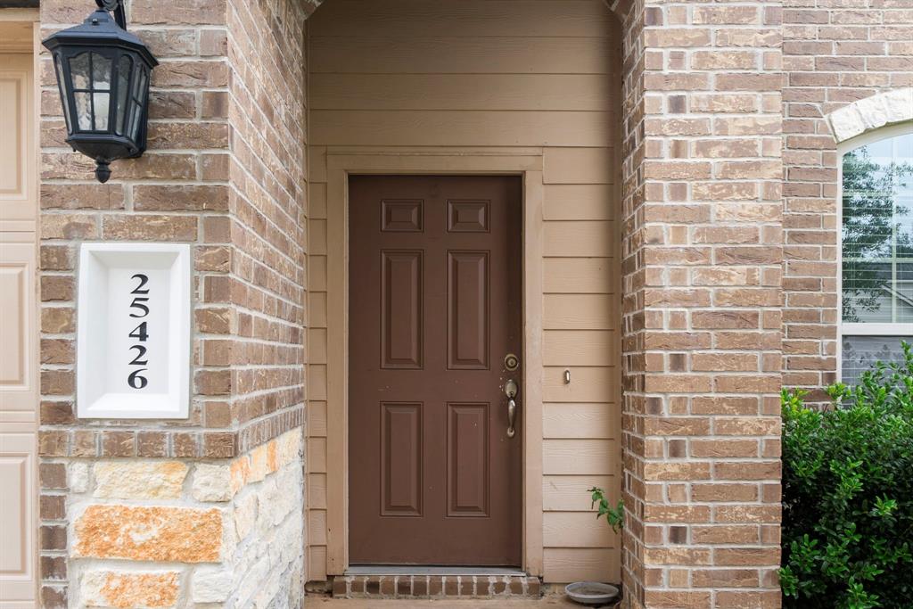 25426 Saddlebrook Champion Way, Tomball, Texas image 5