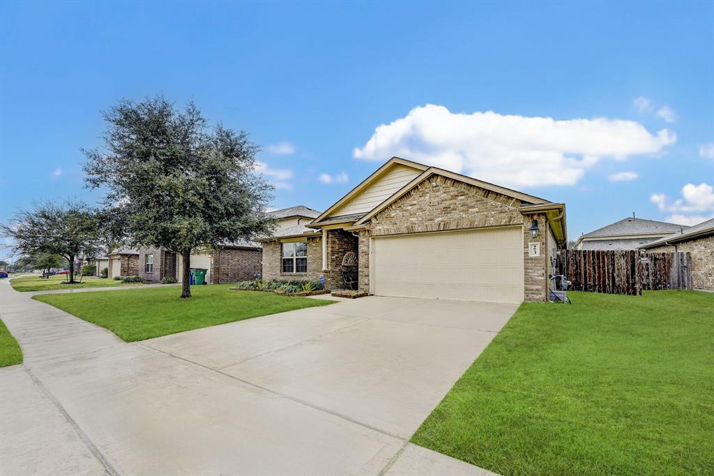 23 Rodeo Bend Drive, Manvel, Texas image 3