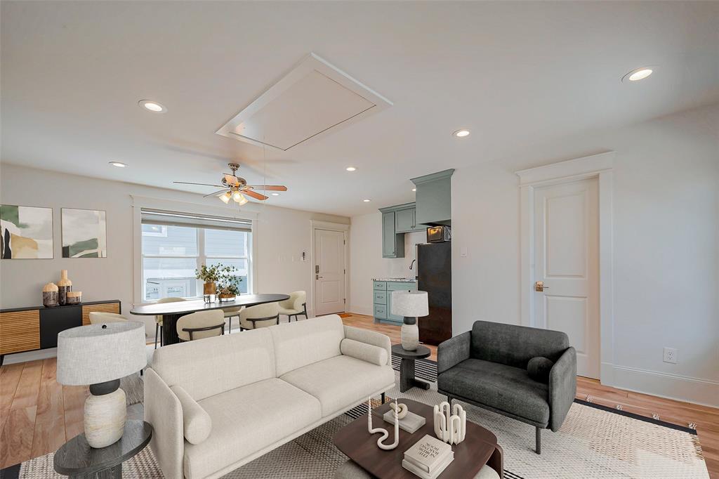 425 W 24th Street, Houston, Texas image 39