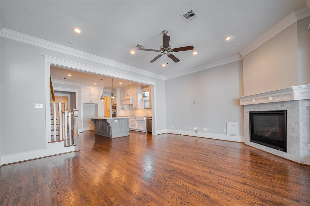 425 W 24th Street, Houston, Texas image 19