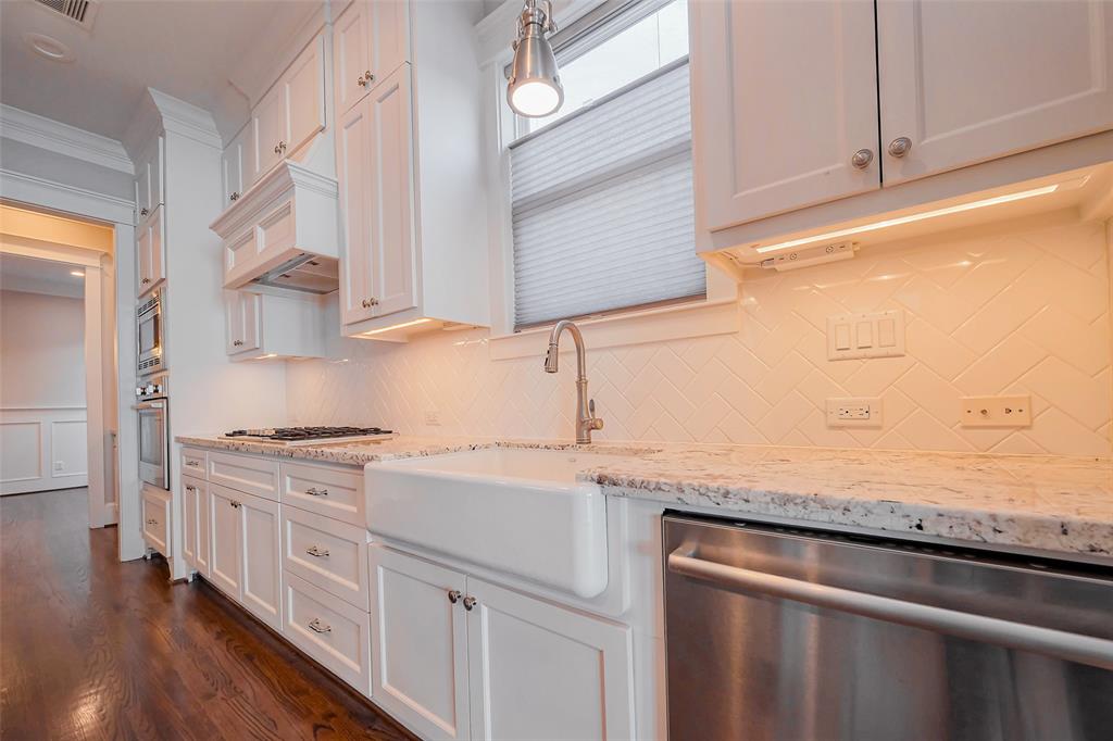 425 W 24th Street, Houston, Texas image 16