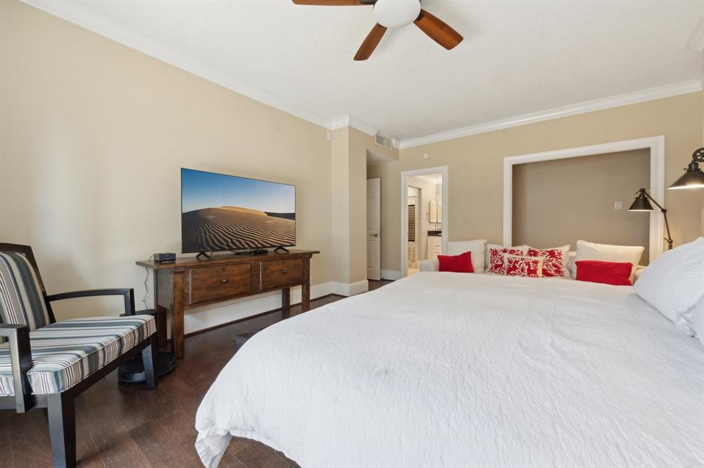 661 Bering Drive #703, Houston, Texas image 24