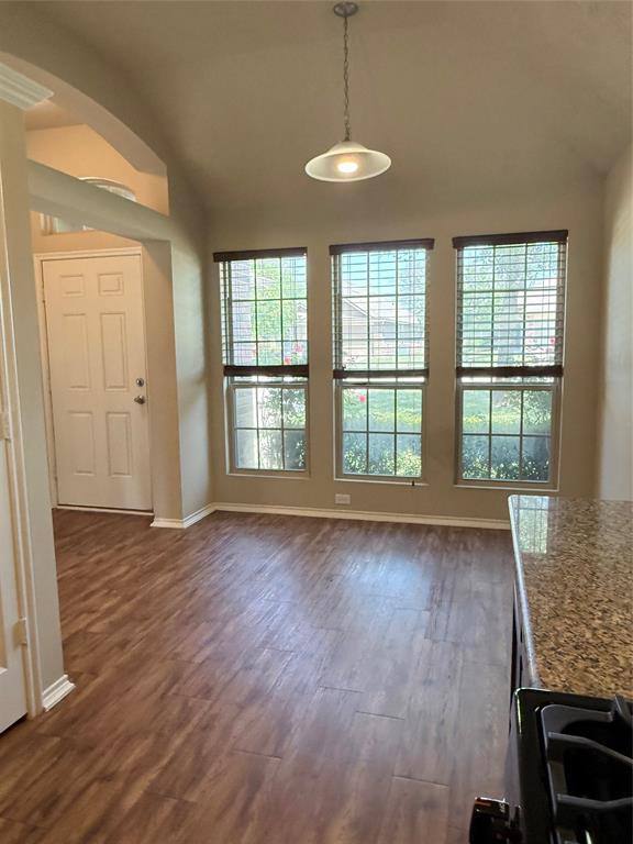 114 Brookside Drive, Huntsville, Texas image 4