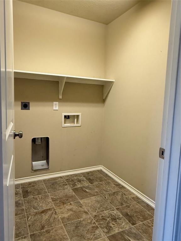 114 Brookside Drive, Huntsville, Texas image 5