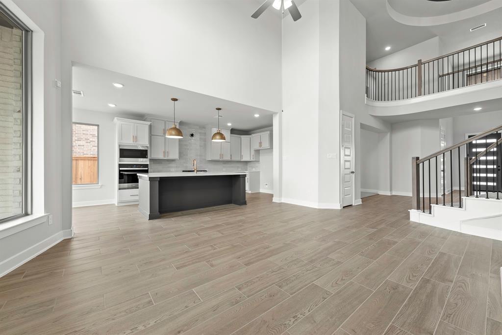 21026 Madera Valley Lane, Cypress, Texas image 4